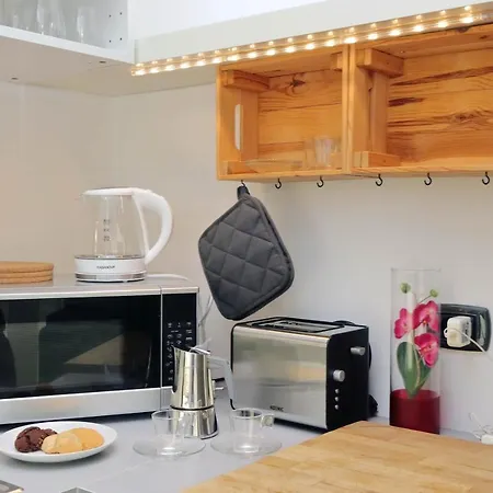 Piramide Charming Apartamento Roma