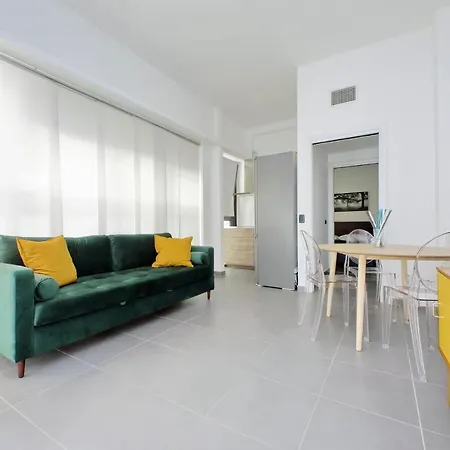 Piramide Charming Apartamento Roma