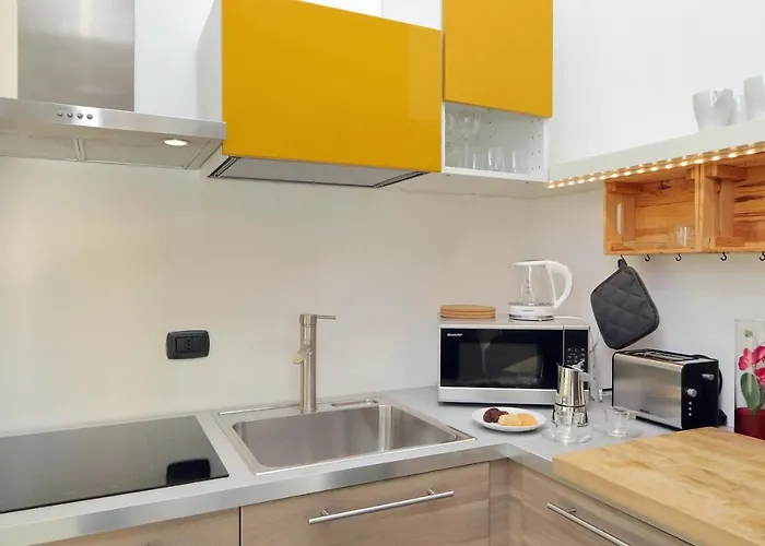 Piramide Charming Lägenhet *