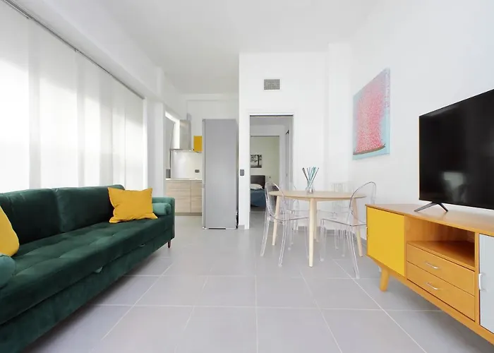 Piramide Charming * Rom